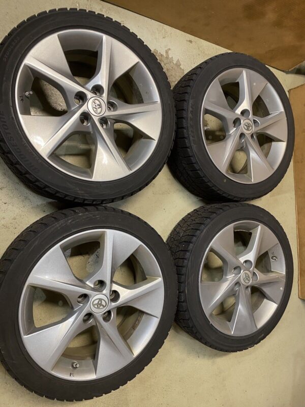 toyota camry tires and rims .