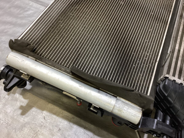 2010-2012 Hyundai Genesis Coupe 2.0T Radiator w/ Cooling Fan / Intercooler / 77K HG031 - Image 9