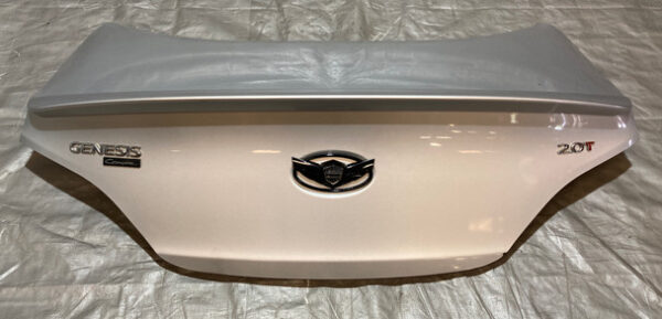 2010-2016 Hyundai Genesis Coupe 2.0T Trunk Lid w/ Lip Spoiler / Silverstone Metallic HG031