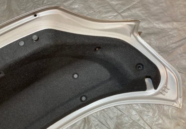 2010-2016 Hyundai Genesis Coupe 2.0T Trunk Lid w/ Lip Spoiler / Silverstone Metallic HG031 - Image 11