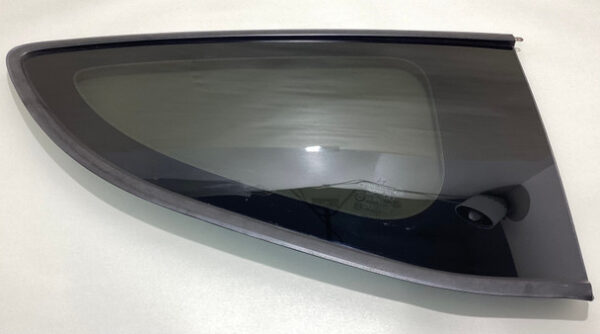 2010-2016 Hyundai Genesis Coupe Passenger Rear Quarter Glass Panel / OEM / HG031