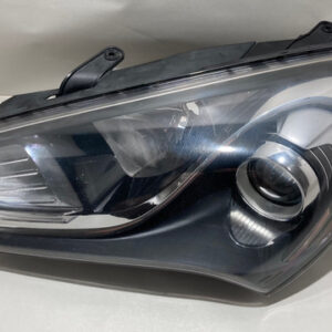 2013-2016 Hyundai Genesis Coupe Driver Side Halogen Headlight / OEM / HG030