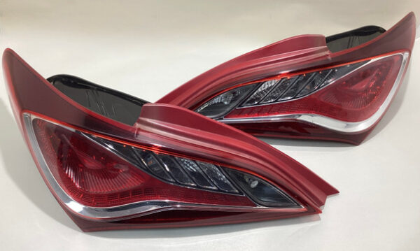 2013-2016 Hyundai Genesis Coupe OEM Tail Lights / Pair / HG030
