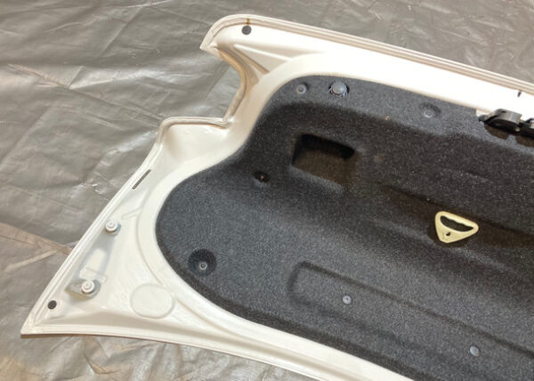 2014-2021 F87 BMW M2 Coupe / 2 Series Trunk Lid w/ Spoiler / Alpine White B2008
