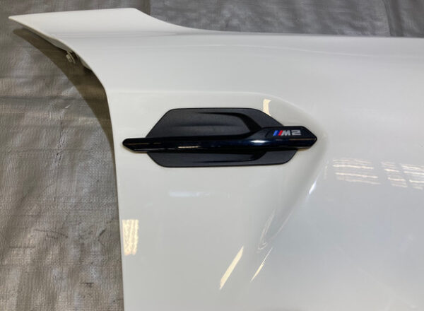 2016-2021 F87 BMW M2 Passenger Side Fender w/ Trim / Alpine White B2008