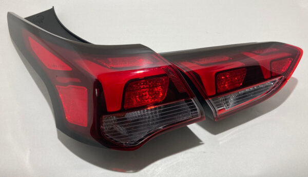 2019-2022 Hyundai Veloster N Driver Side Tail Light w/ Inner Reverse Tail Light / HV010