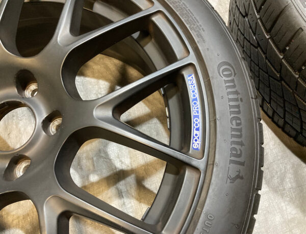 *DAMAGED* Set of 4 Sparco Pro Corsa Wheels Rims w/ Tires / 18x8" / 5x114.3 / HV010 - Image 4