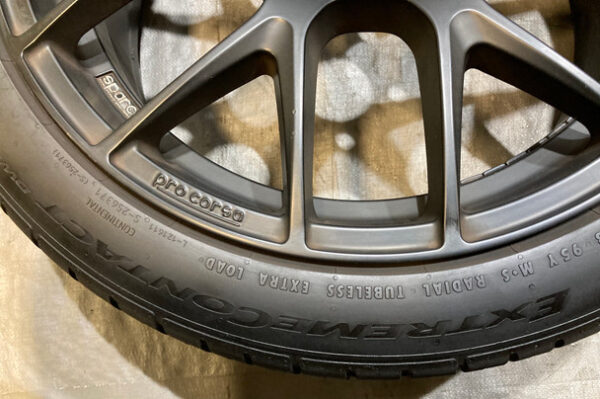 *DAMAGED* Set of 4 Sparco Pro Corsa Wheels Rims w/ Tires / 18x8" / 5x114.3 / HV010 - Image 7