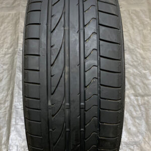 Single 215 40R18 Bridgestone Potenza RE050A RFT Runflat Tire